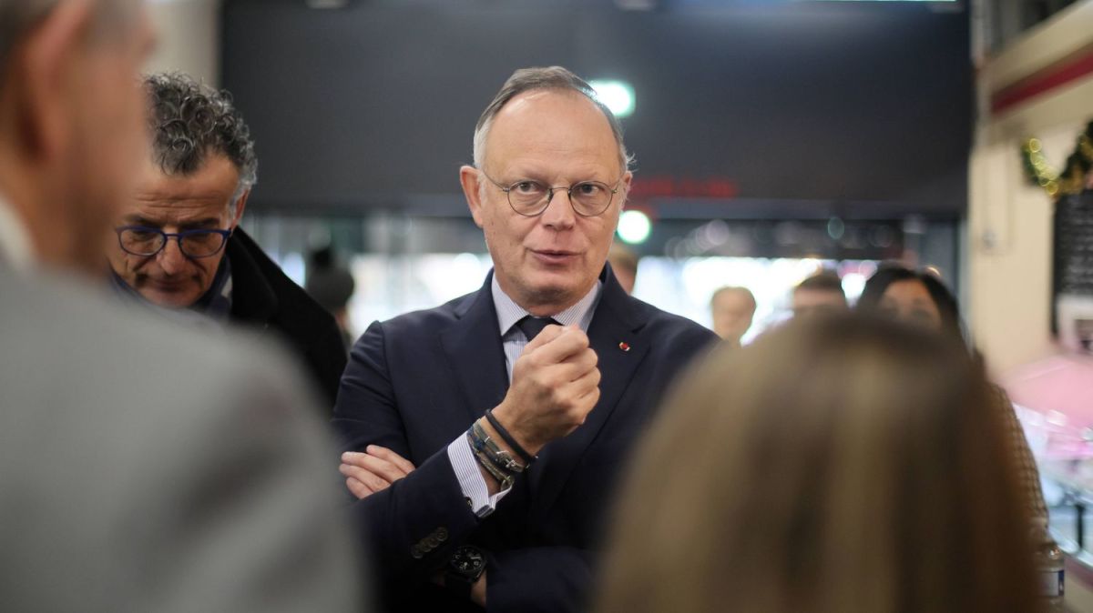 Édouard Philippe en désaccord sur le budget de la Sécurité sociale : tensions au sein des macronistes