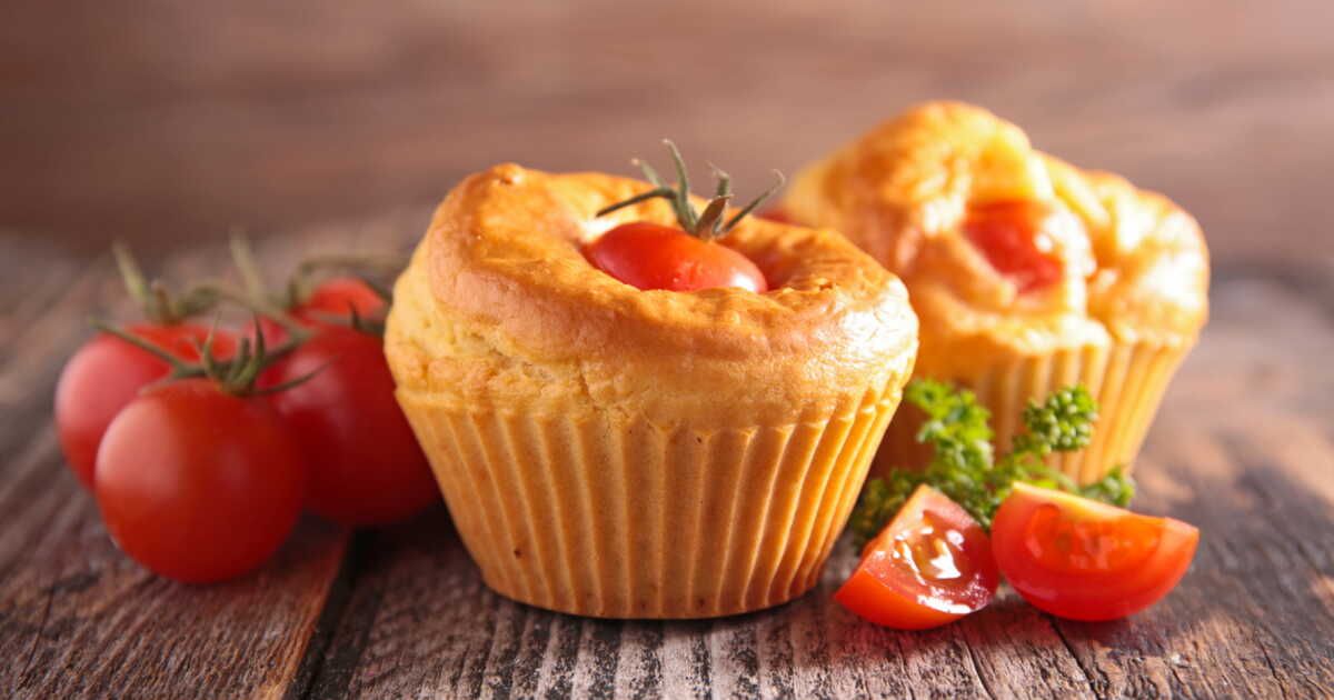 Des muffins tomate mozza pour un apéro d'été inoubliable