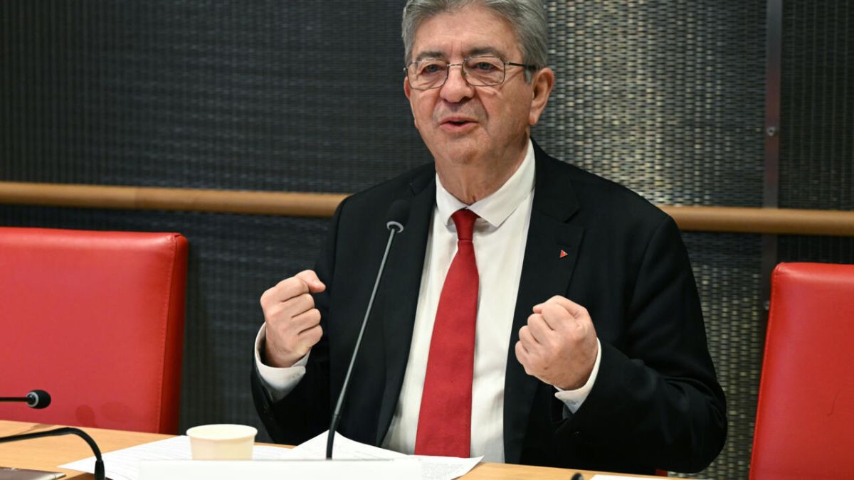 Mélenchon défend la laïcité face à la commission d'enquête sur l'islamisme