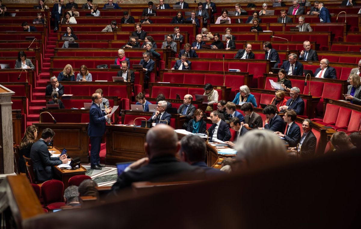 Le Parlement vote une loi pour dynamiser l'engagement des élus locaux