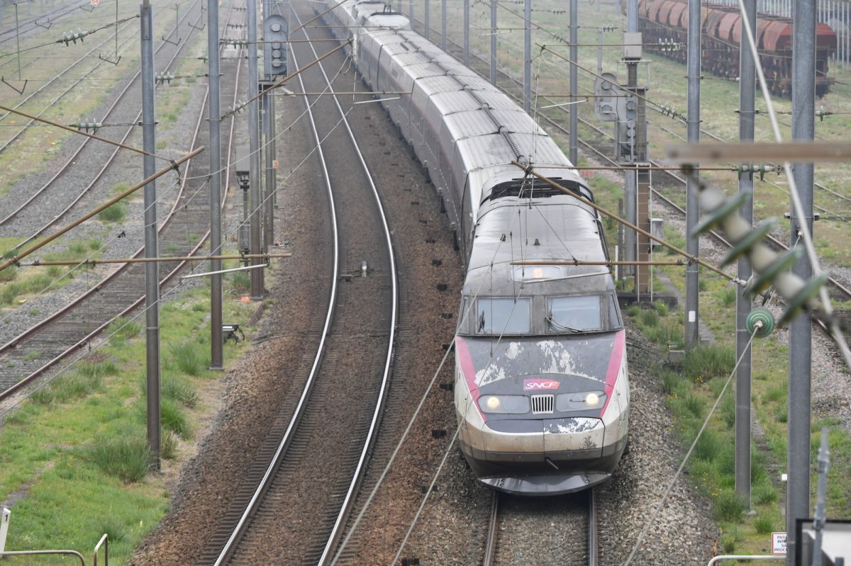 Violence en pleine nuit : une mère interpelle les passagers d’un TGV