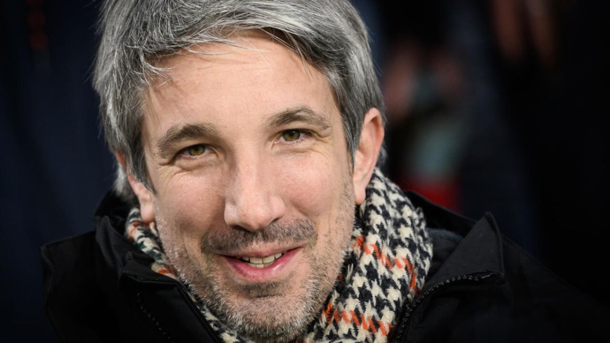 Guillaume Meurice défie Radio France : un licenciement controversé à la barre
