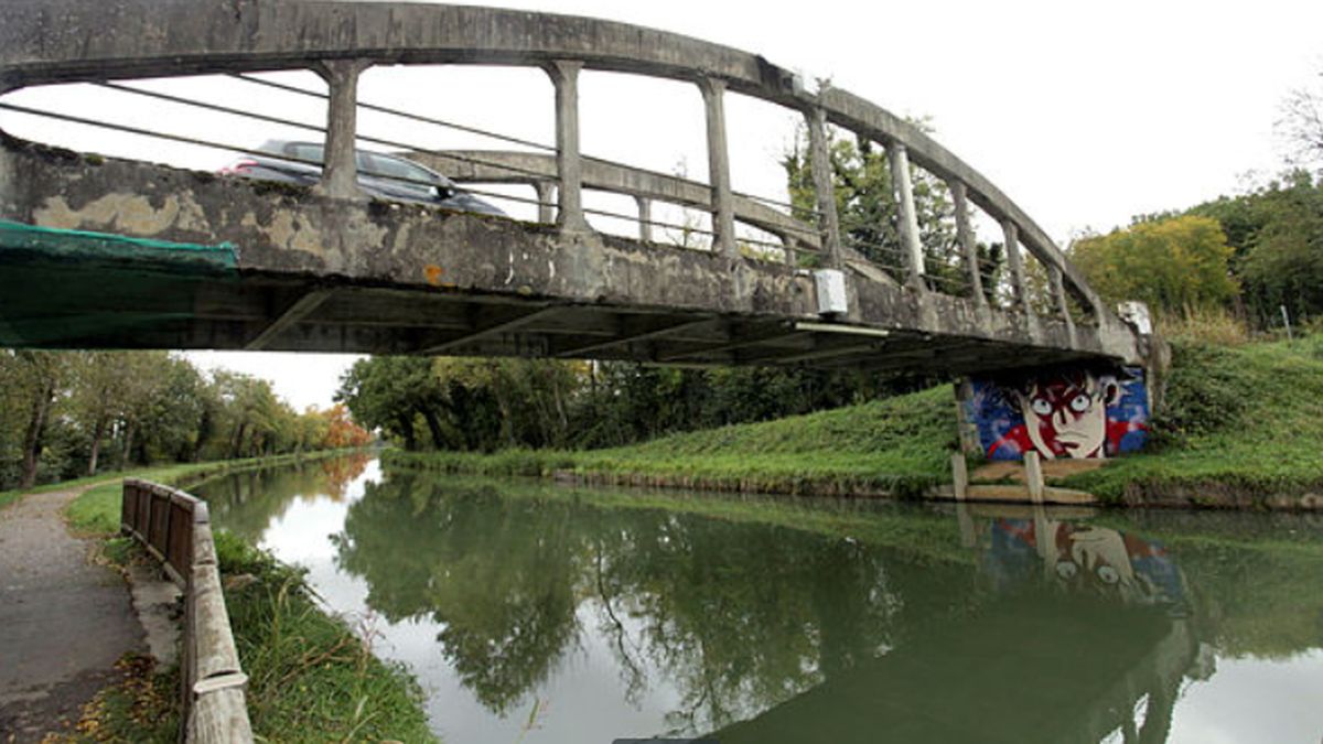 Pont d'Iguerande : l'impact d'une fermeture inattendue sur la vie locale