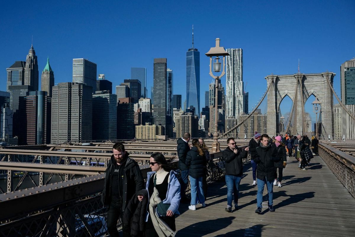 Les États-Unis surveillent l'activité en ligne des visiteurs : une menace pour le tourisme ?