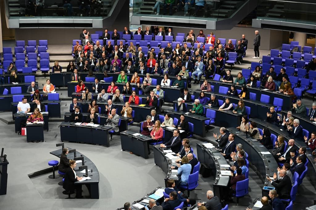 La France insoumise provoque une tempête au Bundestag