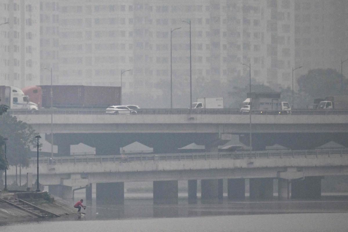 Hanoï étouffe sous un épais nuage de pollution : une crise sanitaire alarmante