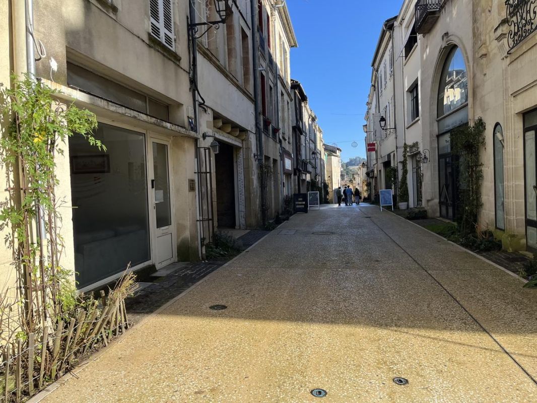 Un médecin de Gironde dans la tourmente : soupçons de trafic de fentanyl