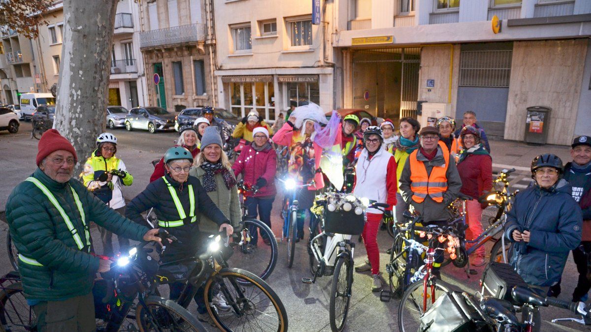 À la lumière des étoiles : La vélorution de Thau enchante Sète et Frontignan