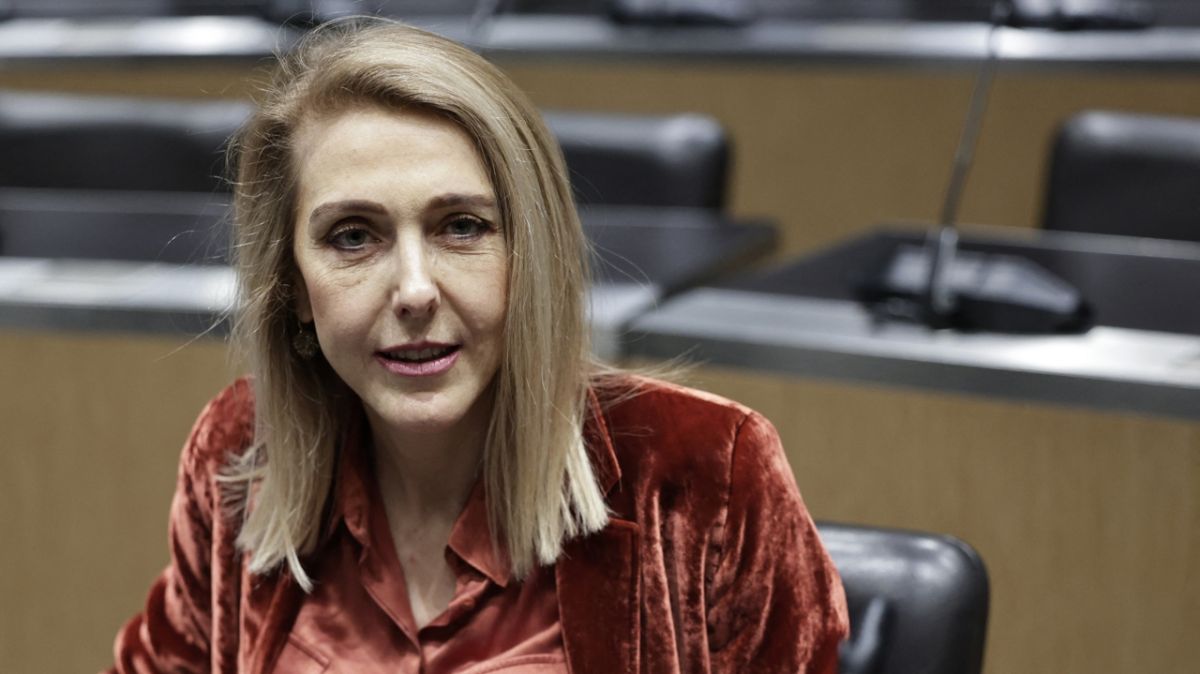 Sibyle Veil défend le pluralisme de Radio France devant les députés