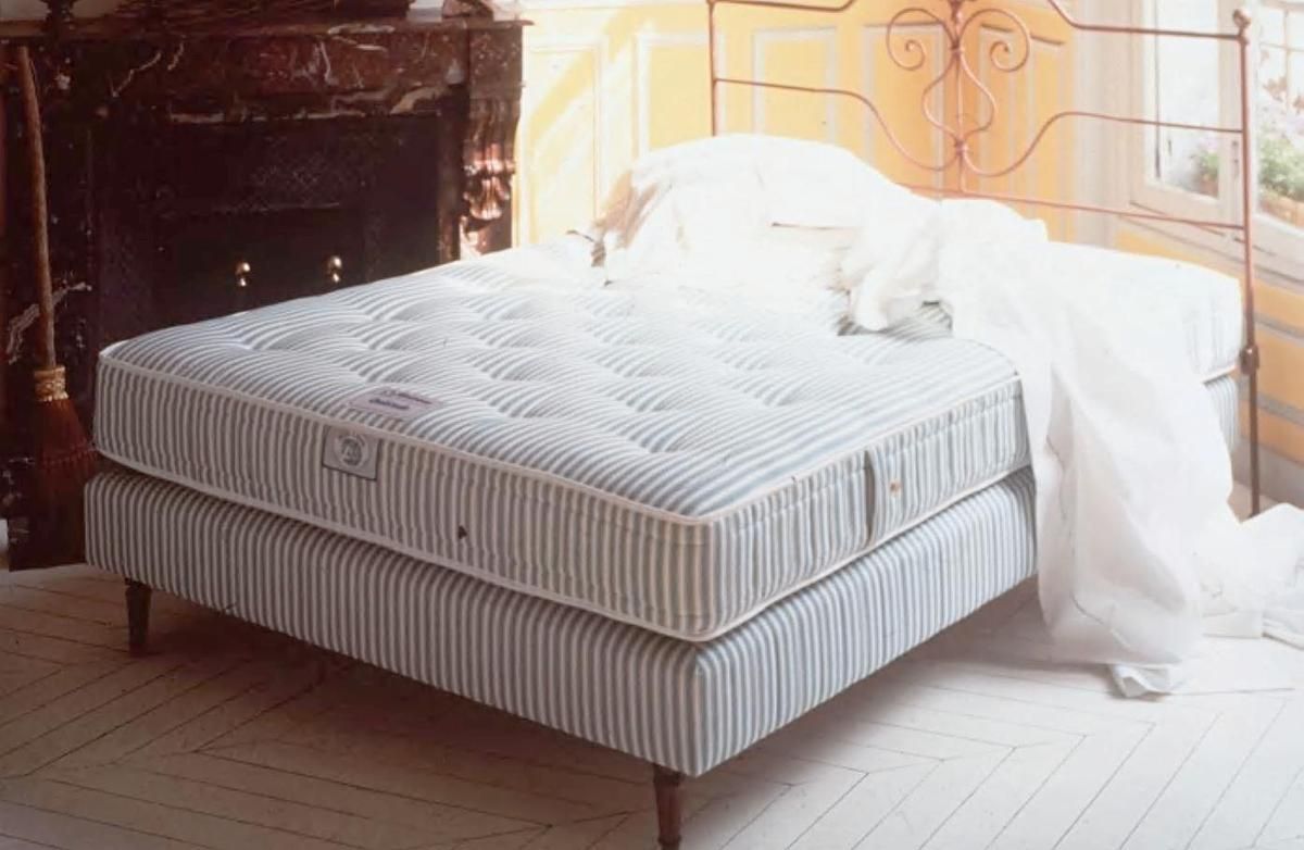 Un vigile complice d'un vol de matelas à Bordeaux-Lac : une arnaque démasquée