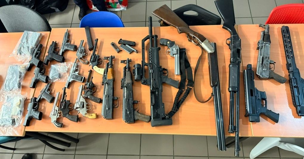 Écrasement d'un réseau de drogue à Annonay : 13 arrestations et des saisies impressionnantes