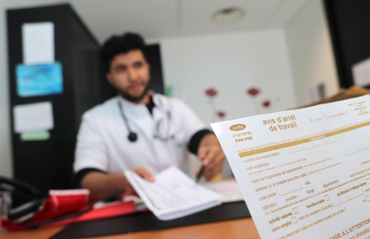 Arrêts de travail : des limites à partir de janvier 2026, qu'est-ce qui change ?