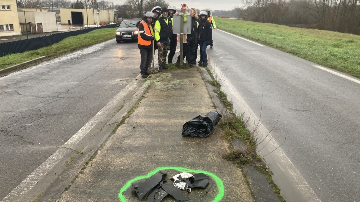 Des motards en colère réclament des aménagements plus sécurisés à Saint-Pierre-des-Corps