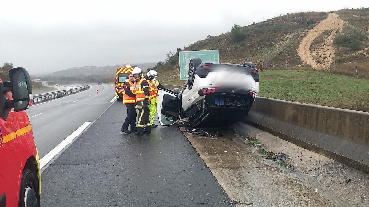 Quatre personnes blessées dans un spectaculaire accident sur l'A75