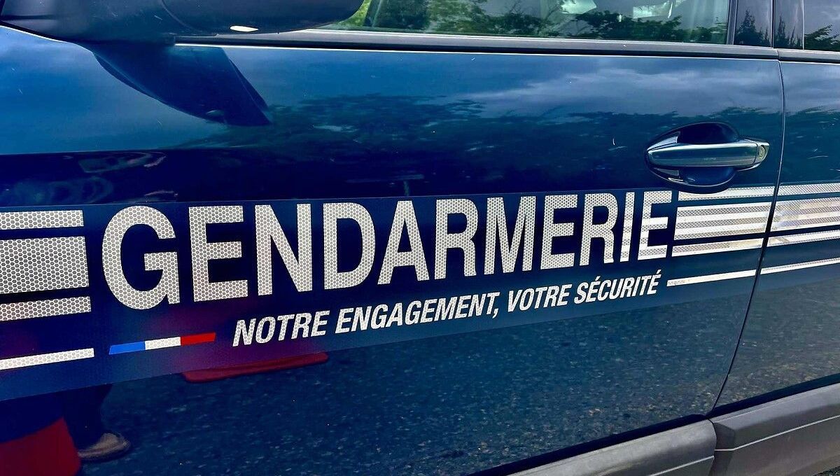 Un drame à Fleurey-sur-Ouche : un homme retrouvé mort dans une voiture en feu