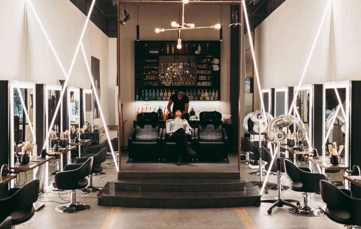 Espaces de coworking beauté : la révolution des salons de coiffure ?