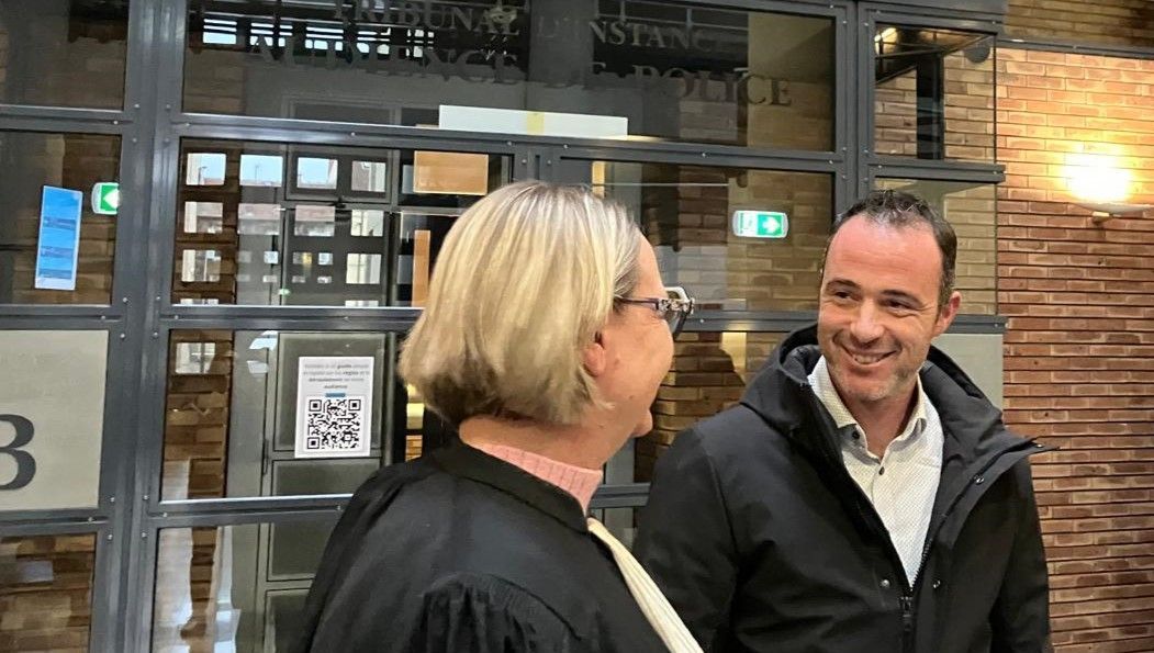 Tensions agricoles : un agriculteur jugé pour un tag contre des agents de l'OFB