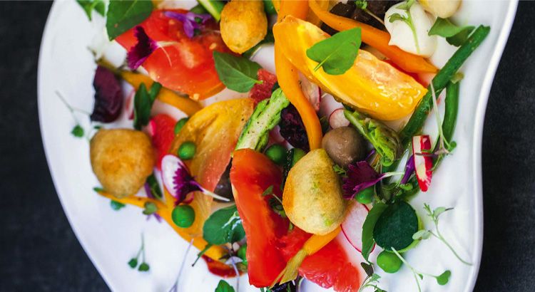 un jardin de légumes : une symphonie de saveurs et de couleurs