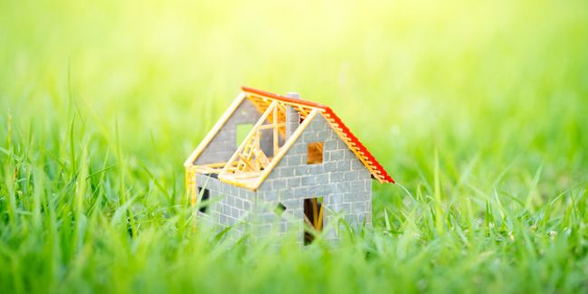 Choisir le bon terrain pour votre maison : lotissement ou hors lotissement ?