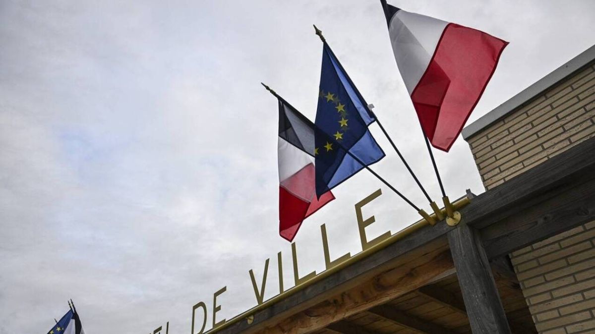 Les enjeux des municipales de 2026 : candidates et stratégies en lice