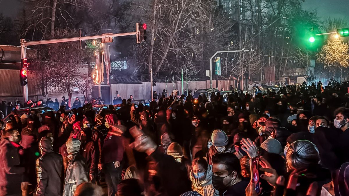 Internet en Iran : une coupure qui s'éternise au cœur des manifestations