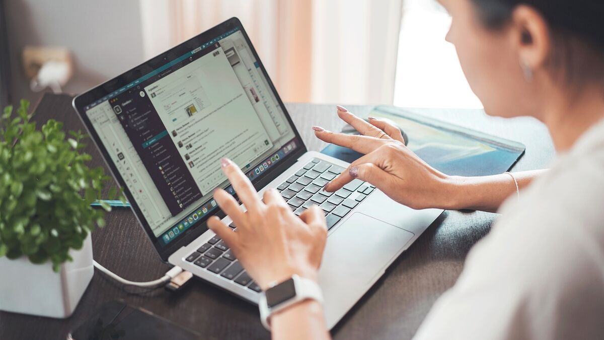 Une salariée licenciée pour des heures d'arrivée trop précoces