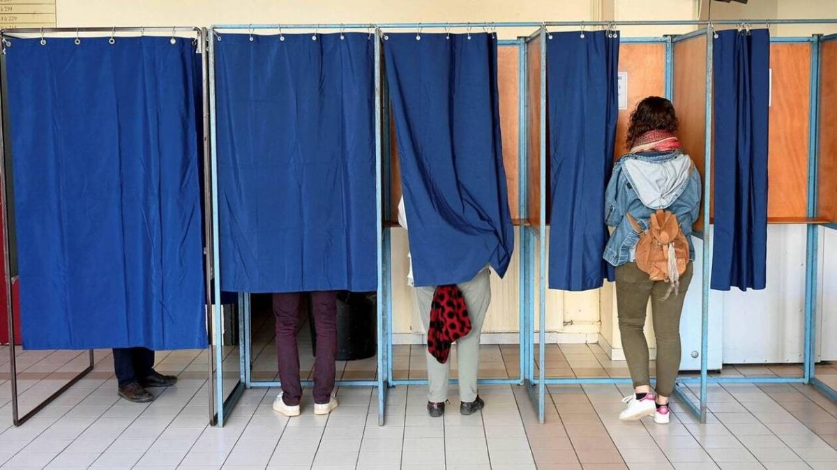 Comment se déroule l'élection des listes municipales en France ?