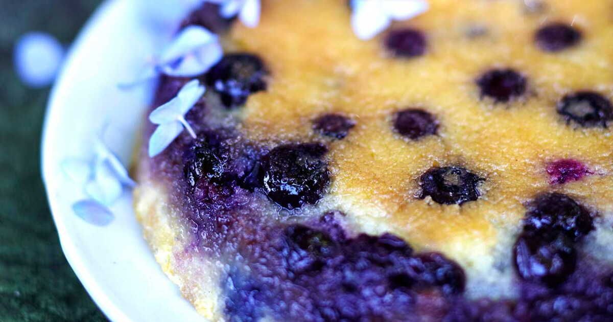 Gâteau de semoule aux myrtilles