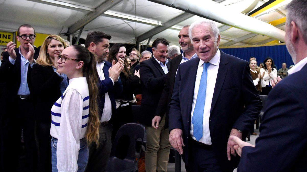 Un avenir à construire : Gérard Larrat sur les rails de Carcassonne