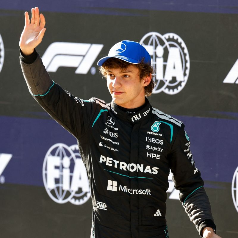 Kimi Antonelli écrit l'histoire avec sa première victoire en F1 au GP de Chine