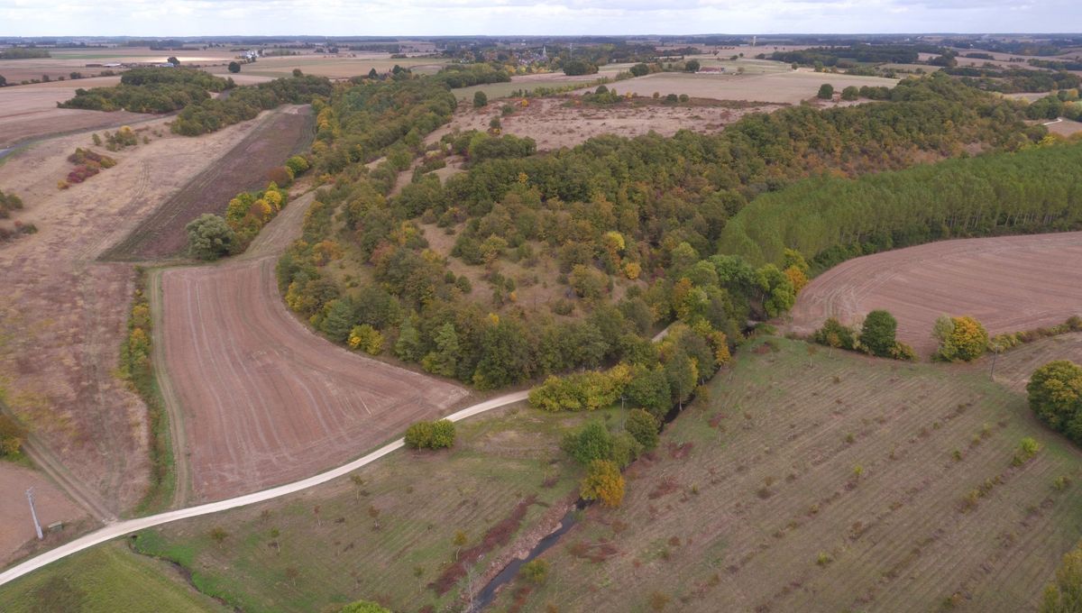 Préserver l'éperon de Murat : réunion essentielle à Ferrière-Larçon