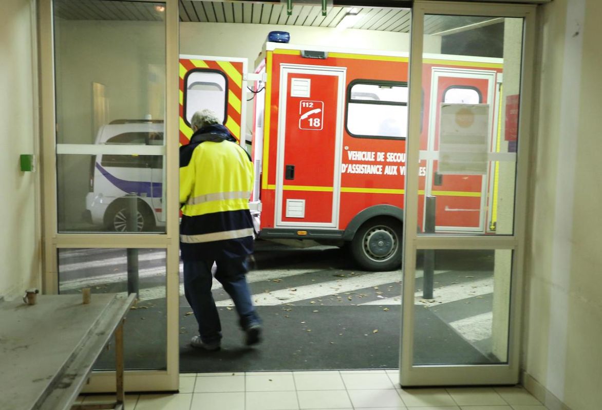 Une nouvelle vie à Clermont-Ferrand : un nourrisson retrouvé près d'un local à poubelles