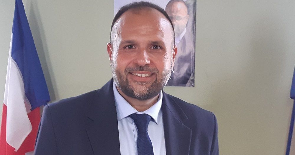 Yannick Le Roux : l'élection surprise d'un maire d'extrême droite à Vierzon