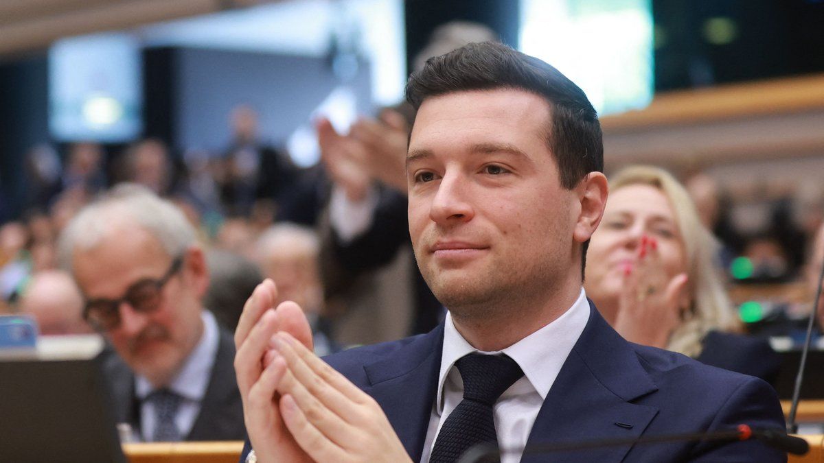 Les contours d'une présidentielle 2027 : qui pour contrecarrer le RN ?