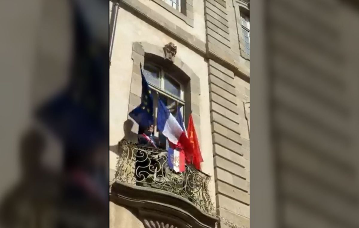 Des maires RN prennent position : adieu drapeaux européens