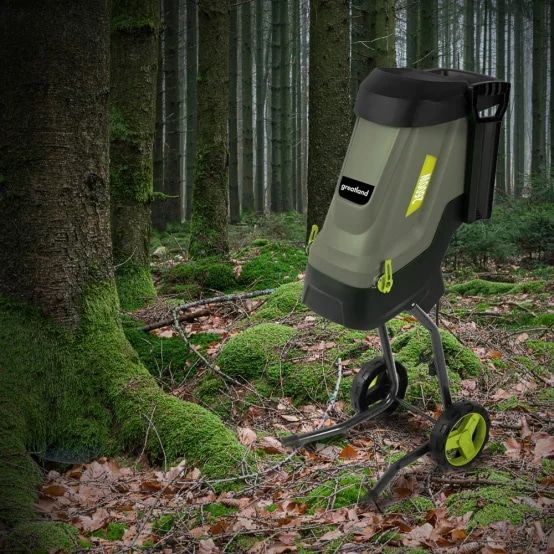 Transformez votre jardin avec ce broyeur à 115€ : fini le casse-tête des déchets verts !