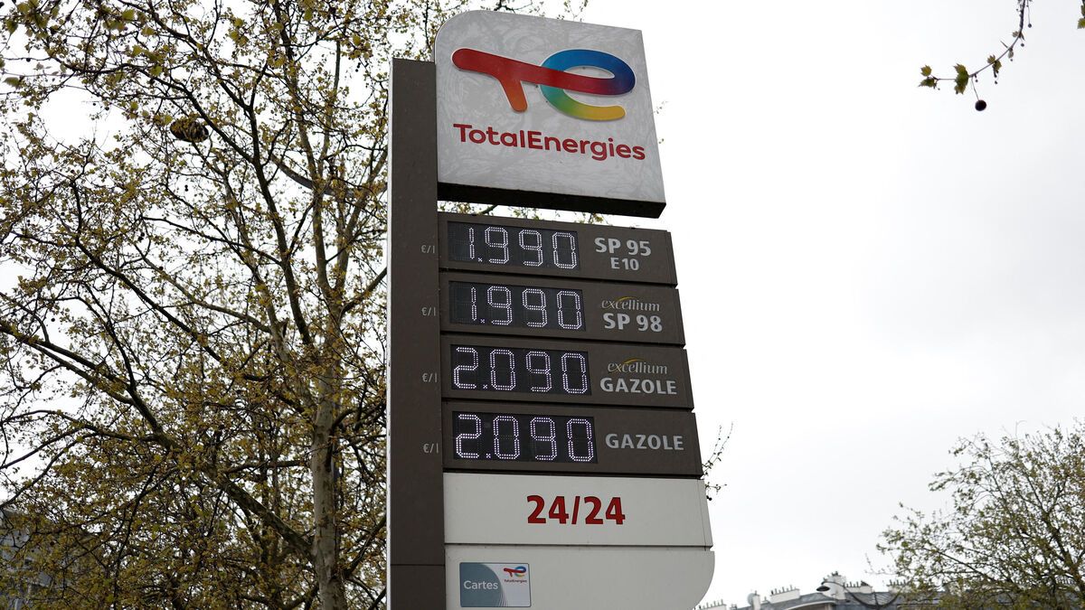 Total étend le gel des prix du carburant dans ses stations-service jusqu'au 7 avril
