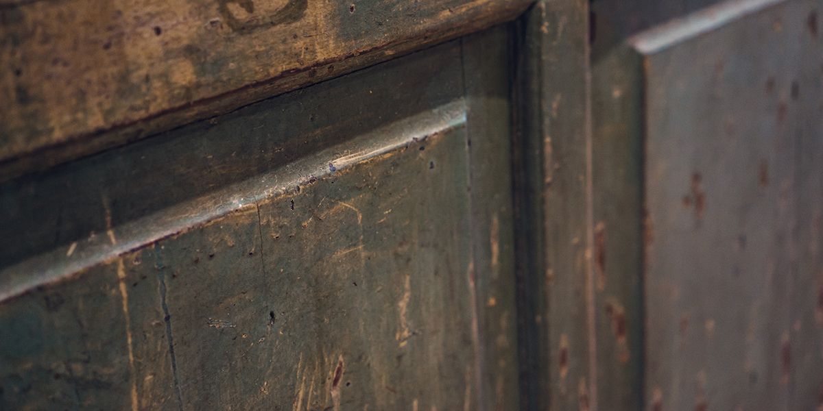 Rajeunir un meuble en bois : méthodes simples pour éclaircir