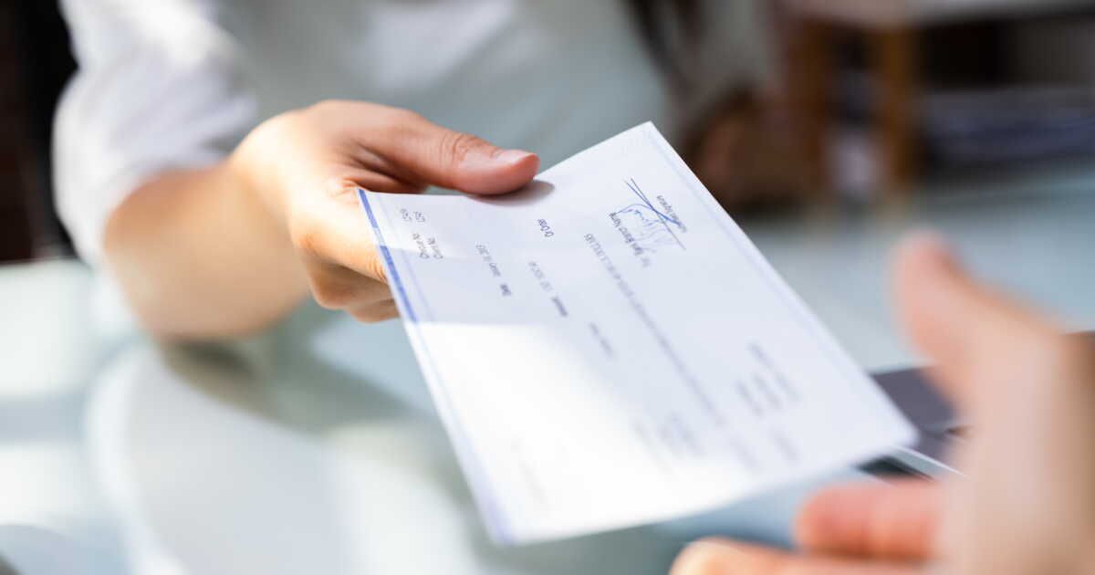 BoursoBank plafonne l'encaissement de chèques à 250 euros