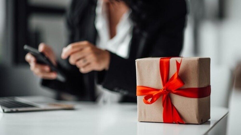 Comment choisir le cadeau client idéal pour renforcer la fidélité en 2026