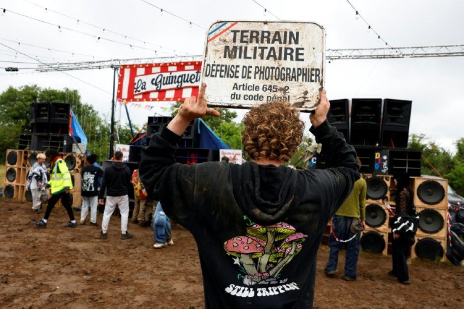 Clôture tumultueuse du Teknival : six gendarmes blessés lors des clashes