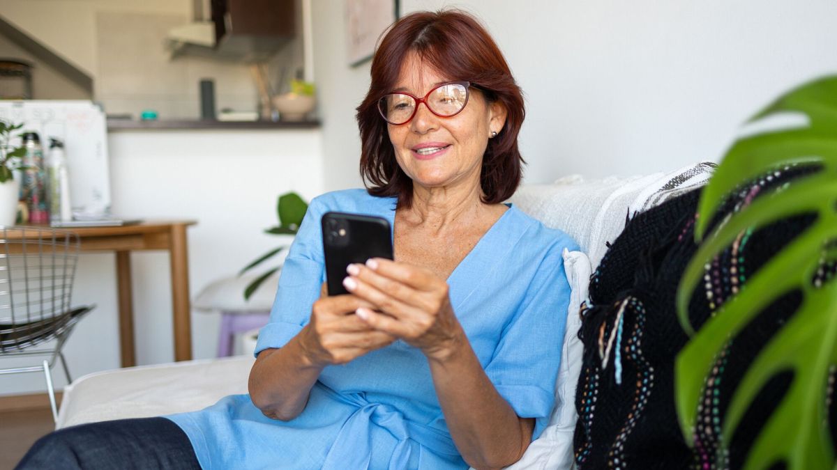 Virement mensuel d'une parente : faut-il le déclarer pour la succession ?