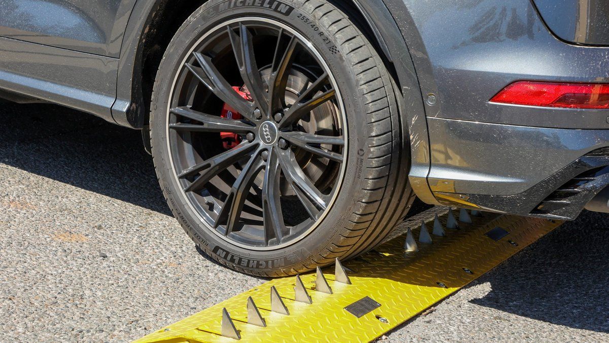 Les automobilistes piégés par une herse anti-recul à Orléans