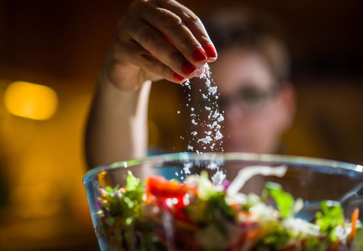 remplacer le sel par du potassium pour une meilleure santé cardiovasculaire des seniors