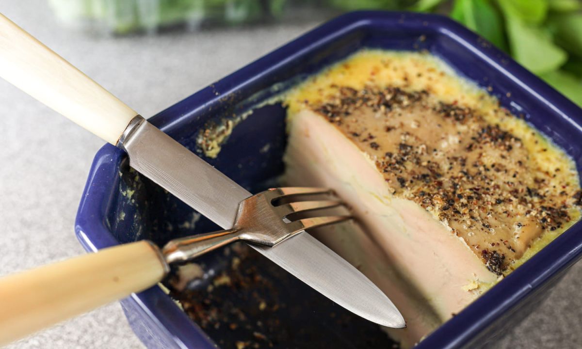 Réussir la cuisson parfaite du foie gras en terrine