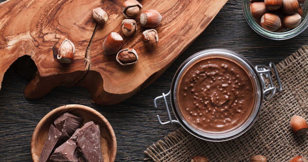 la pâte à tartiner au praliné hyper simple de norbert tarayre