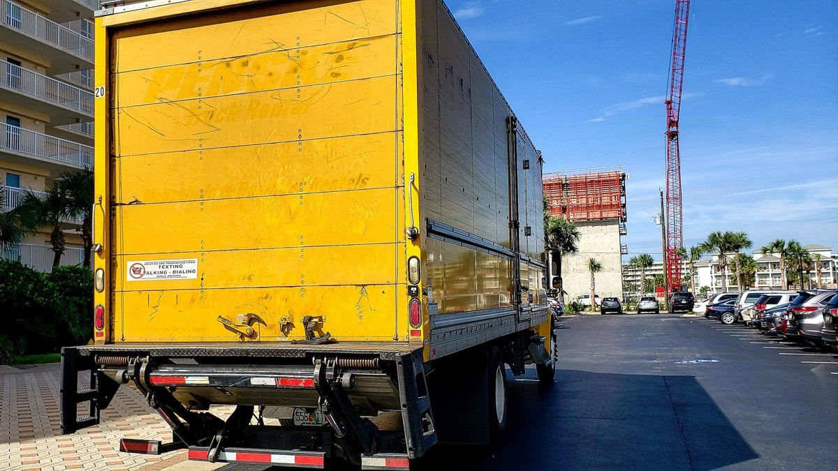 Des camions égarés semant le trouble dans un quartier d'Arnage