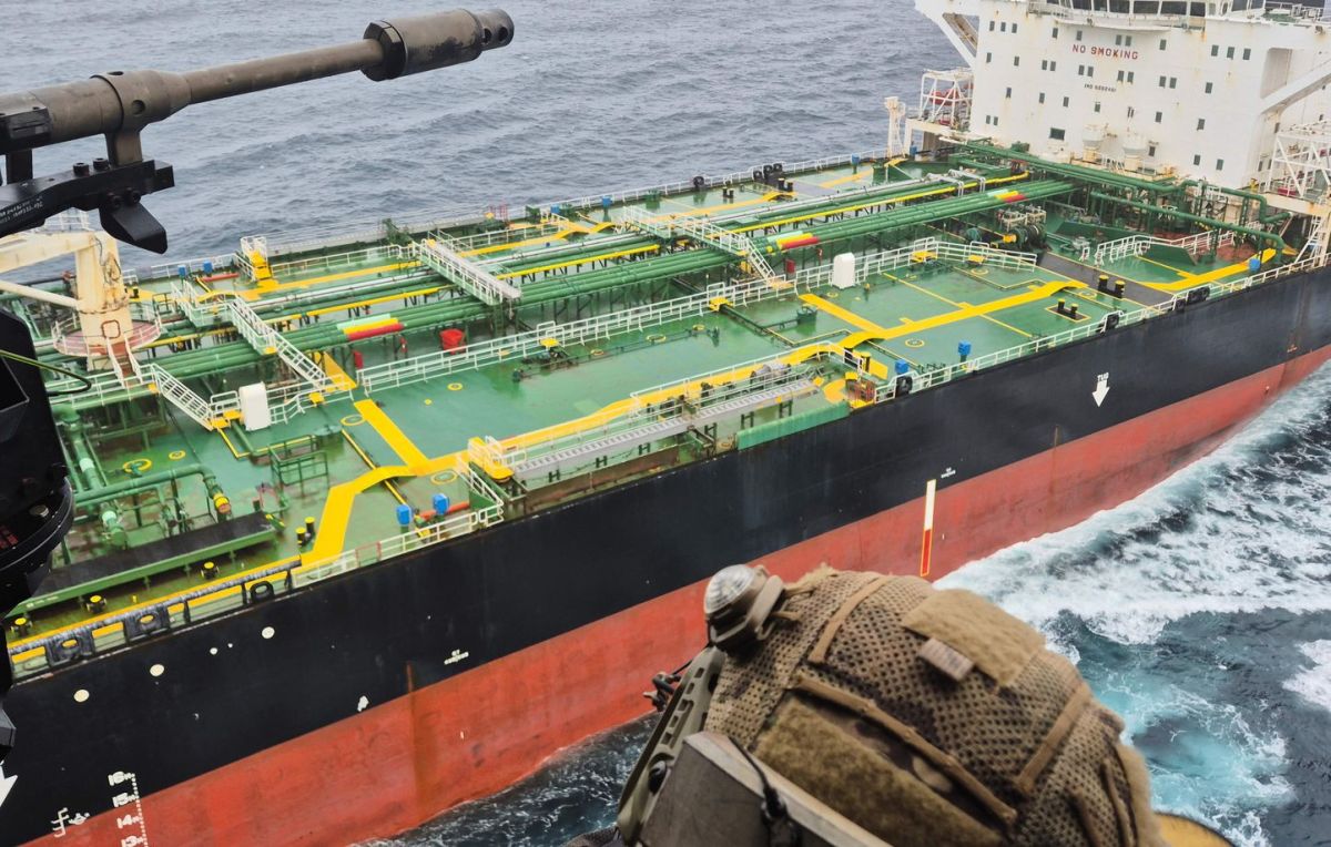 Le Tagor : un pétrolier sous sanctions intercepté par la Marine française en Atlantique