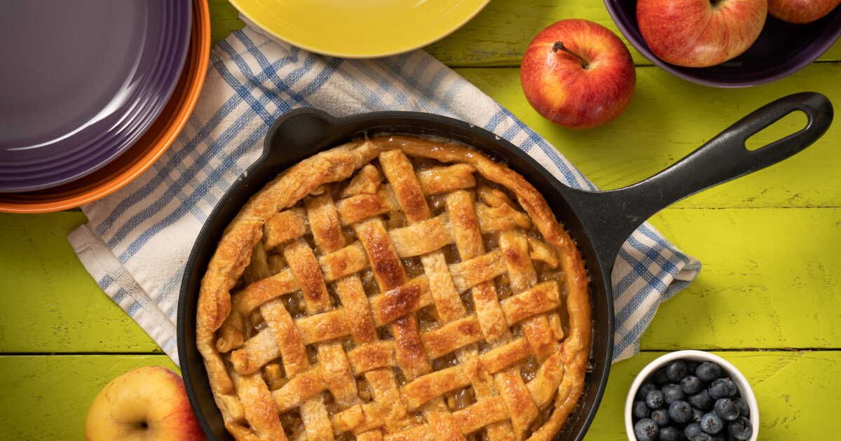 Comment réaliser un gâteau poêlé aux fraises ?