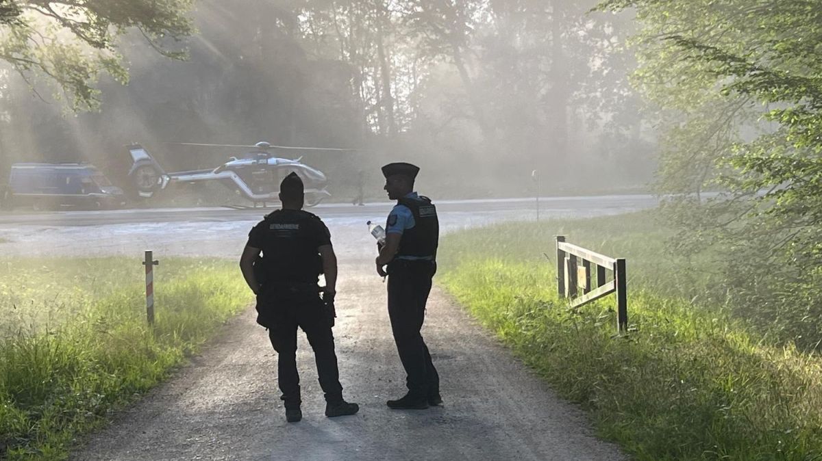 Crash d'un hélicoptère de la gendarmerie dans le Loiret : un gendarme est mort, deux autres sont en urgence absolue